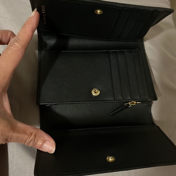 Tory black wallet - Picture 2 of 6